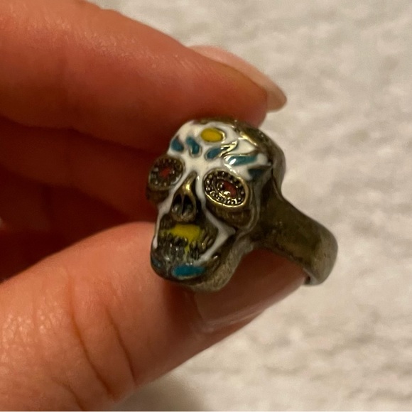 Skull size 5 ring - Picture 3 of 4